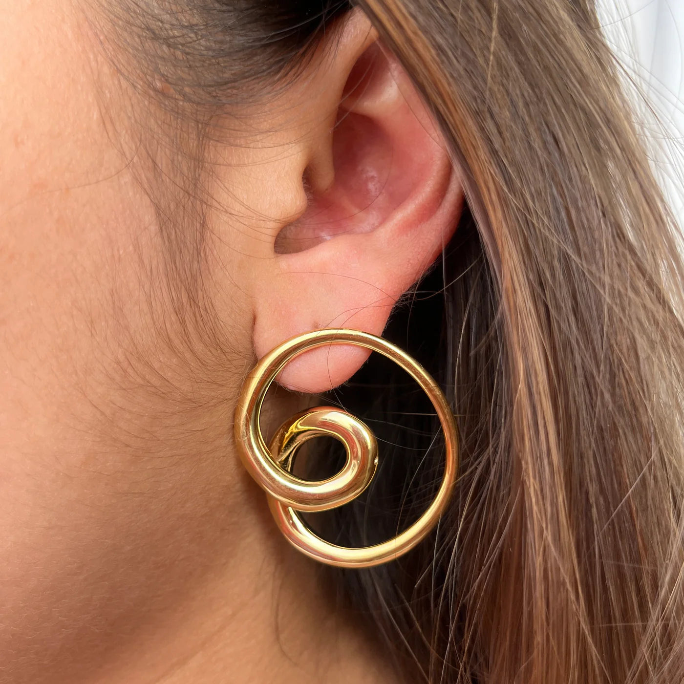 Reni Bold Earring