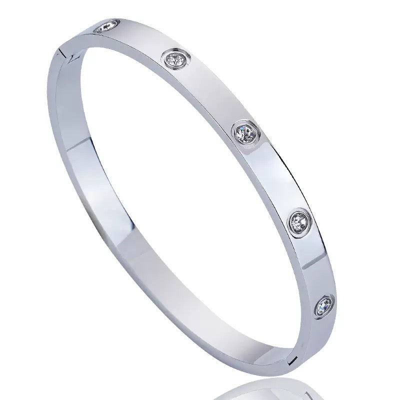 Love bangle